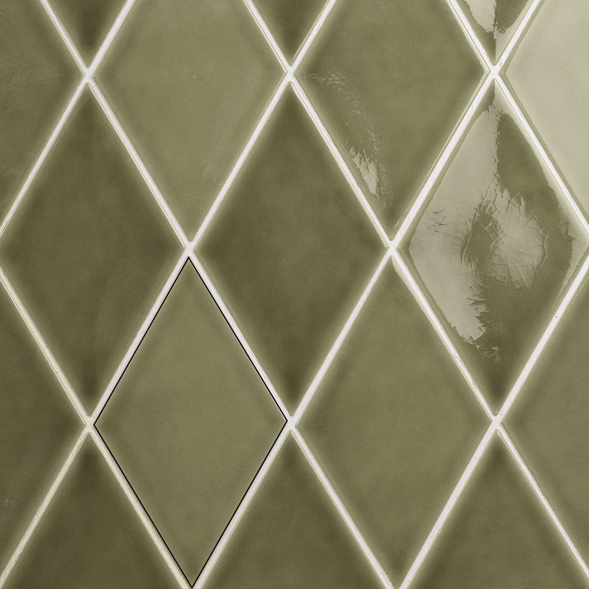 Trip-Victorian-Green-Crackled-APE-2