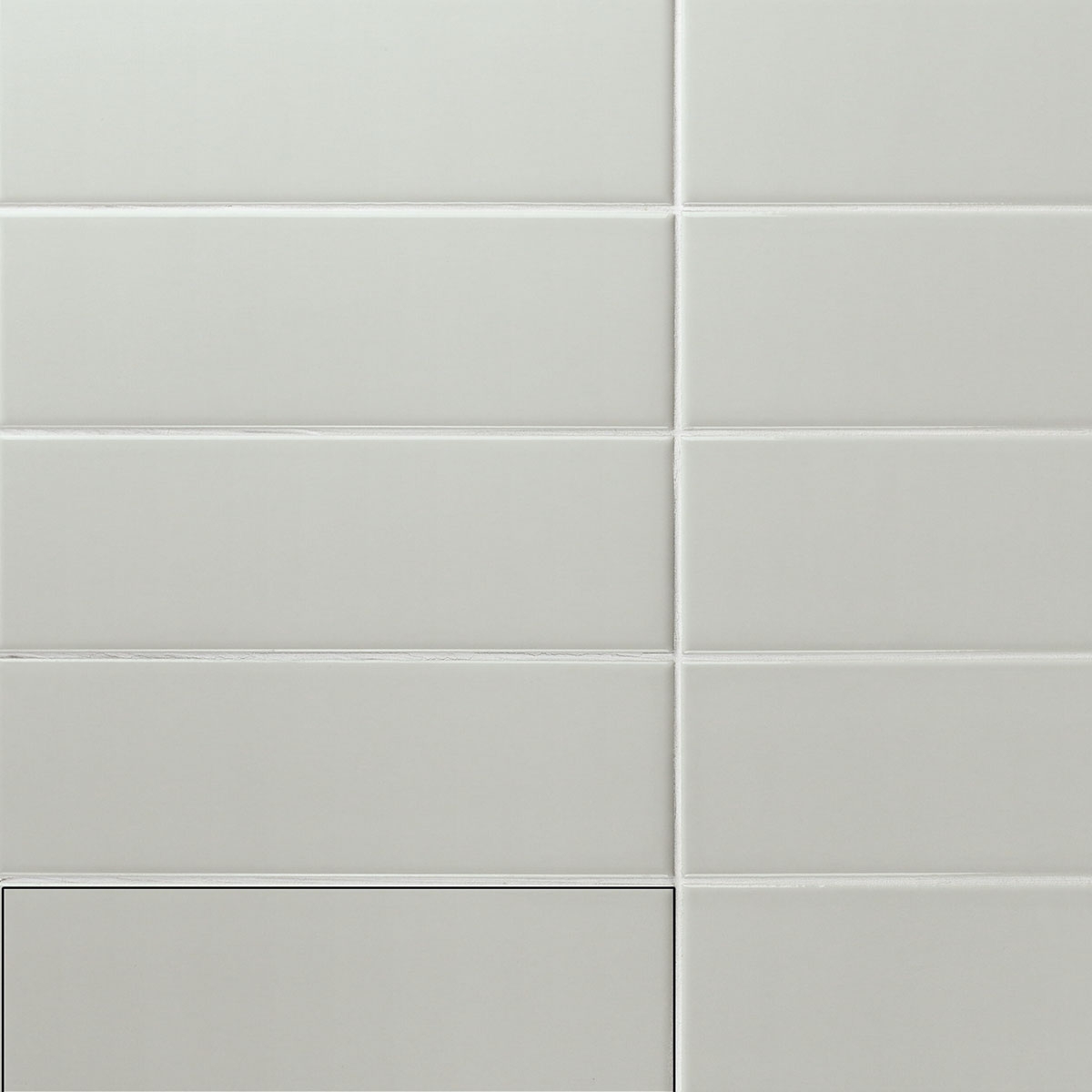 Momentum-Silber-APE-2