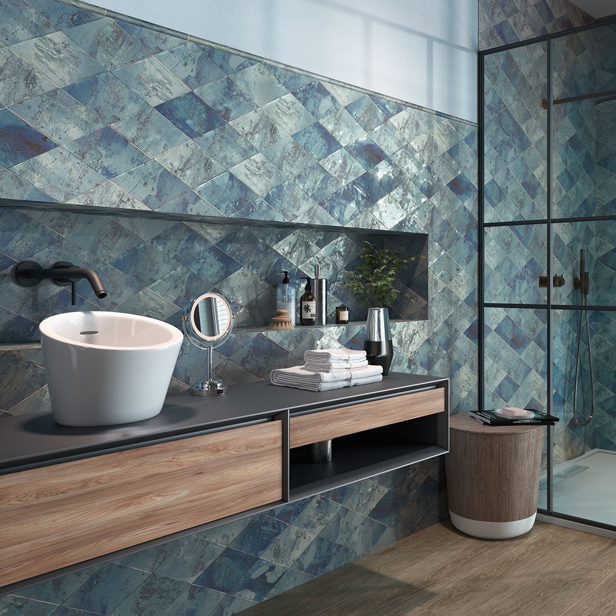 Amb-Rhombus-Snap-Blue-APE-2