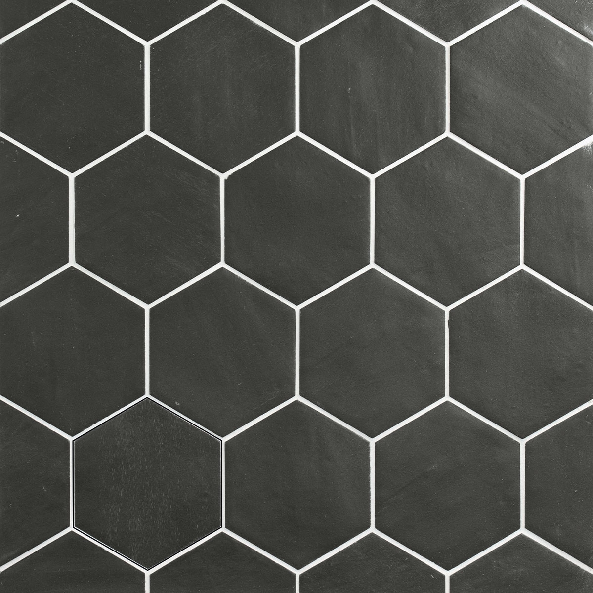 Hexa-Off-Graphite-Matte-APE-2