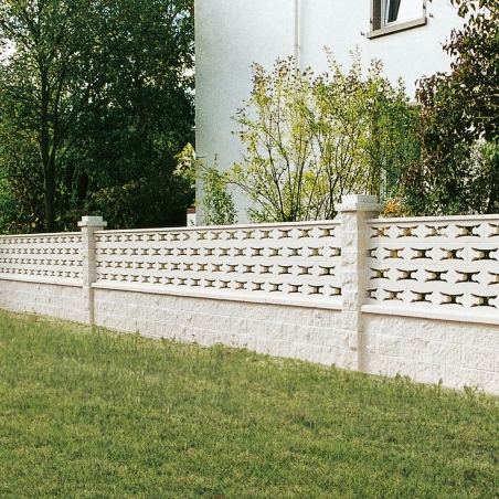 Prefabricated flat lattice in concrete Verniprens Mariposa