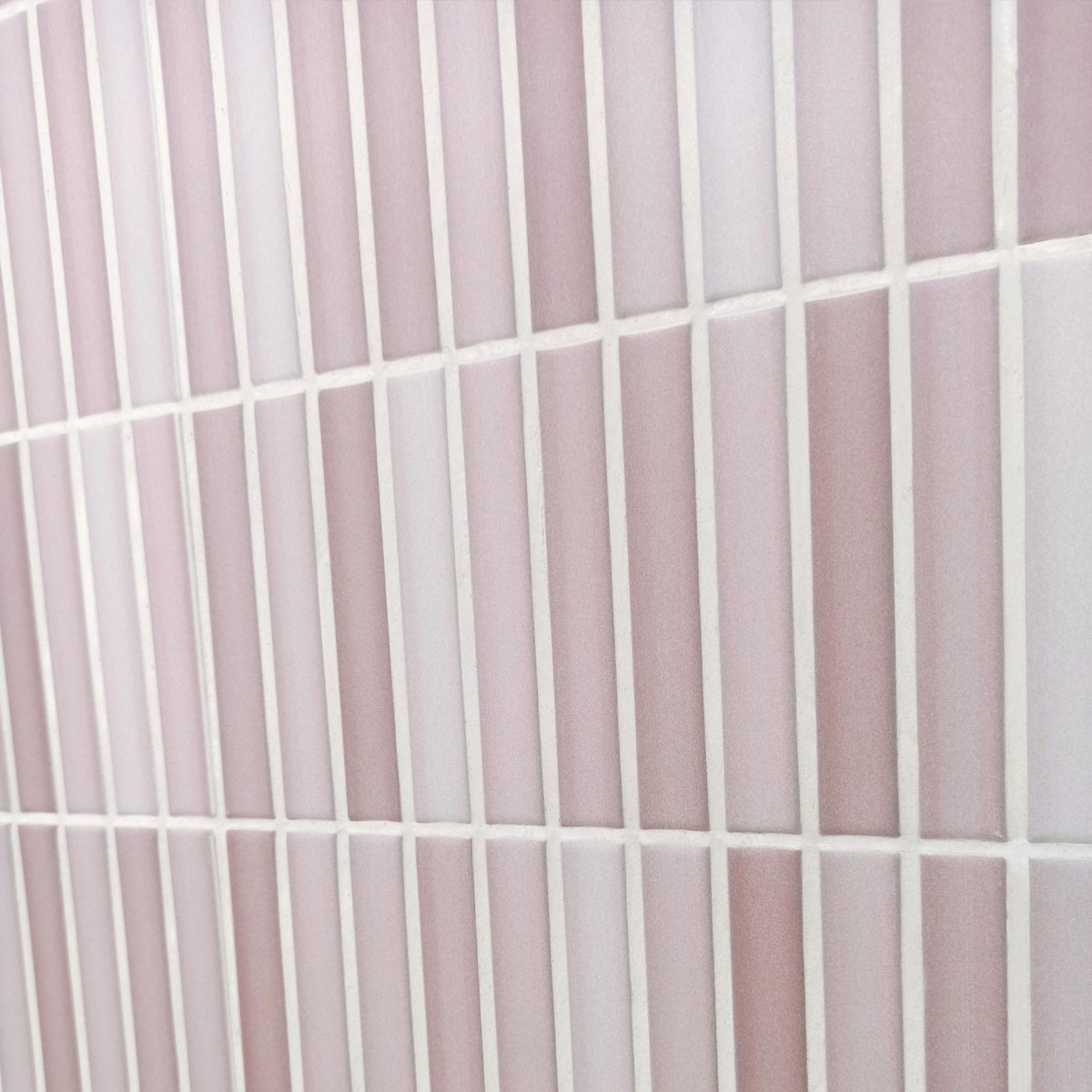 amb-Kit-kat-mosaico-lilac-mate