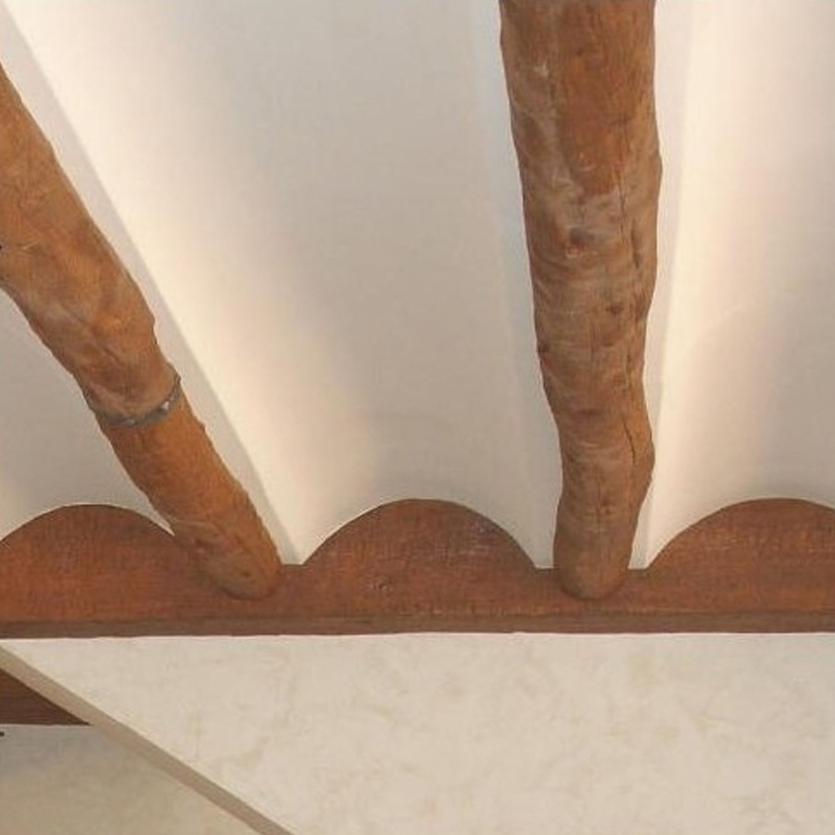 Ambient half-round curved beam