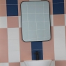 Miroir-dans-la-salle de bain coque technique