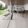 Interior e exterior com pavimento Zeus Gray 60x60