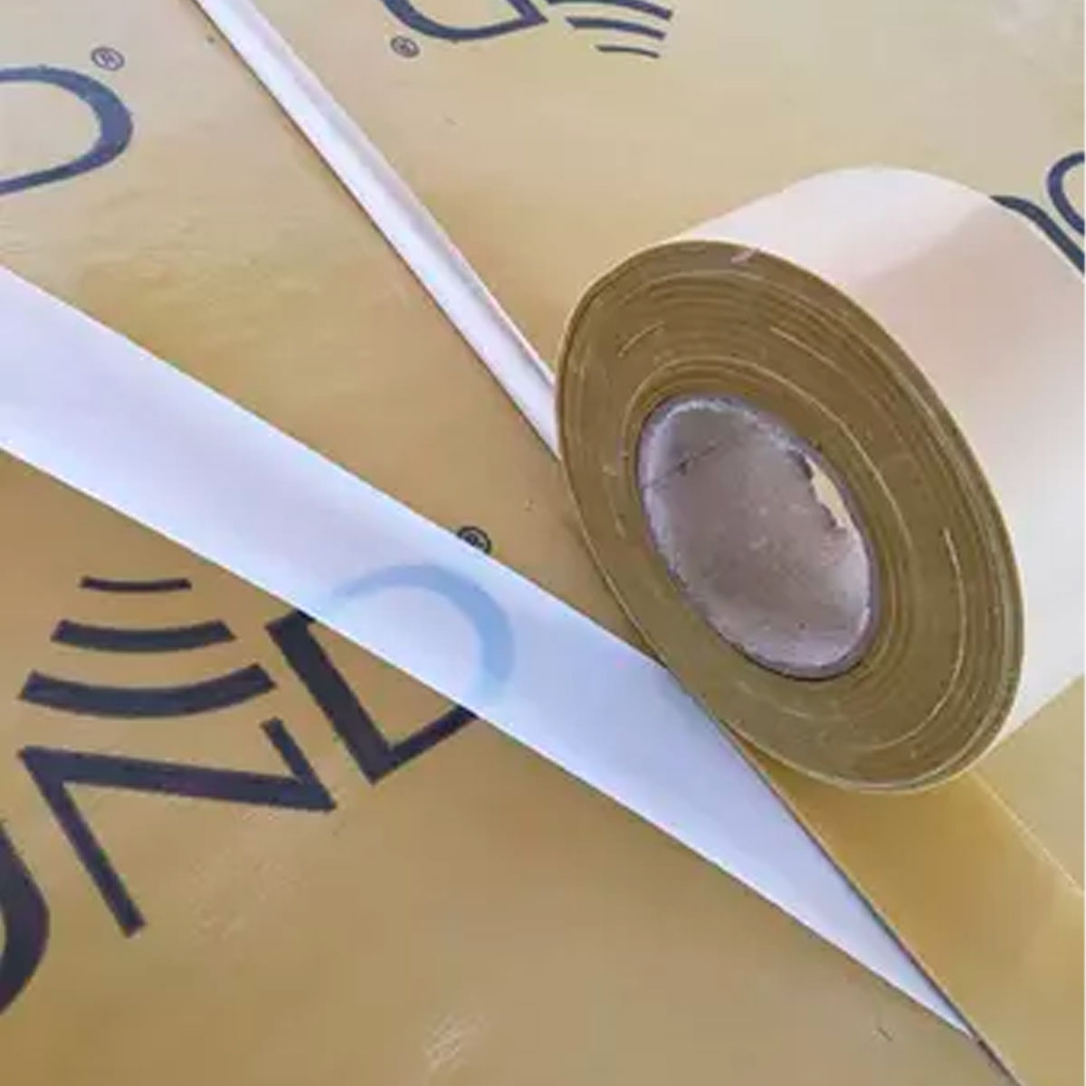 Tecsound S50 Band 50 colocado