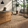 Sala Sequoia Walnut Chevron 8,5x44 (Caja de 0,34m2)