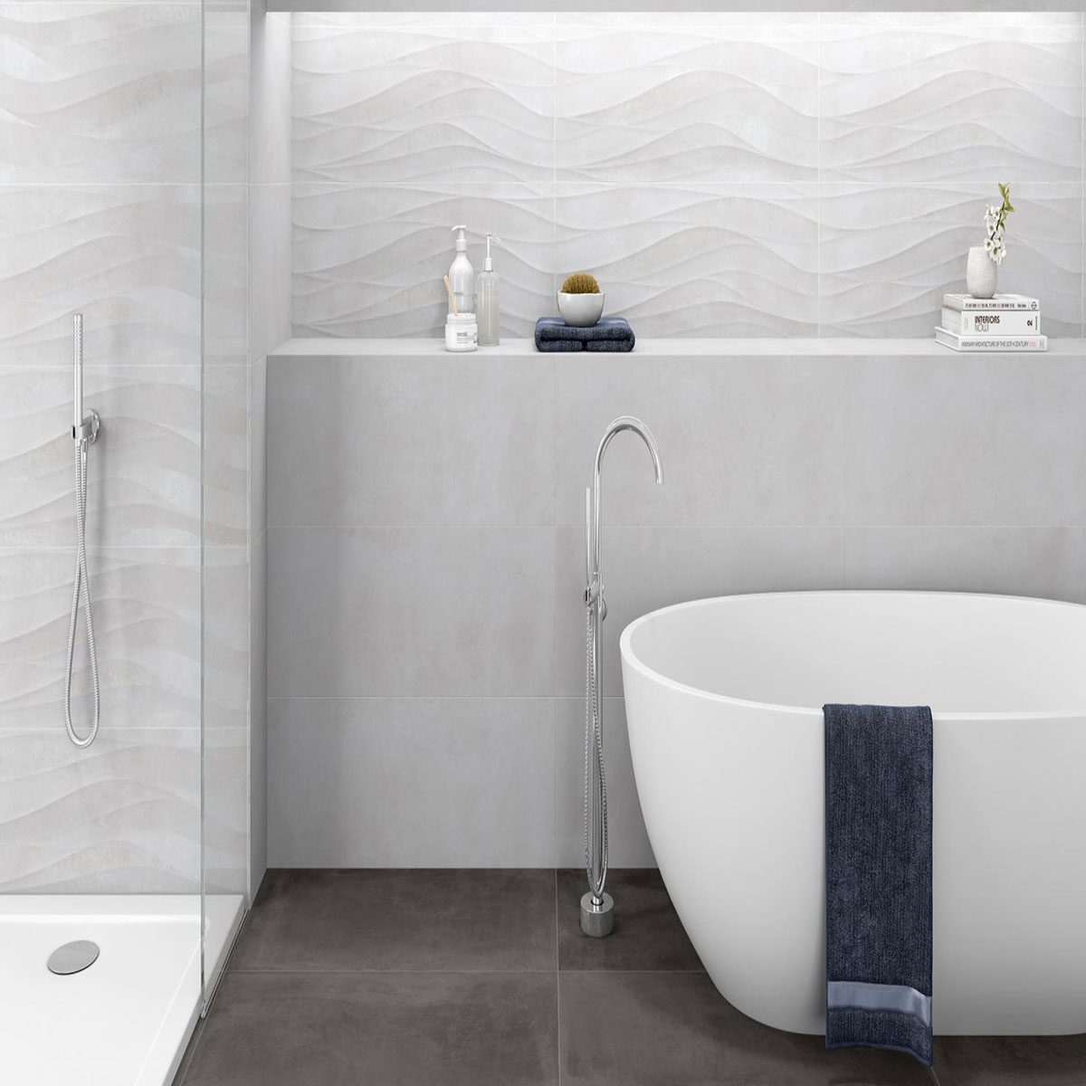 Bathroom with Silkstone Pearl coating 30x90