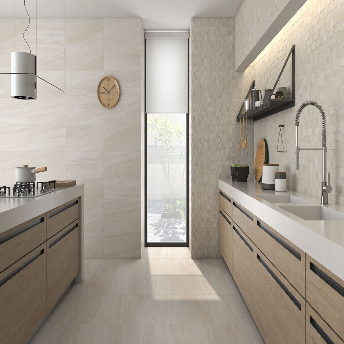 Interior com pavimento e revestimento bege Falcon 30x60