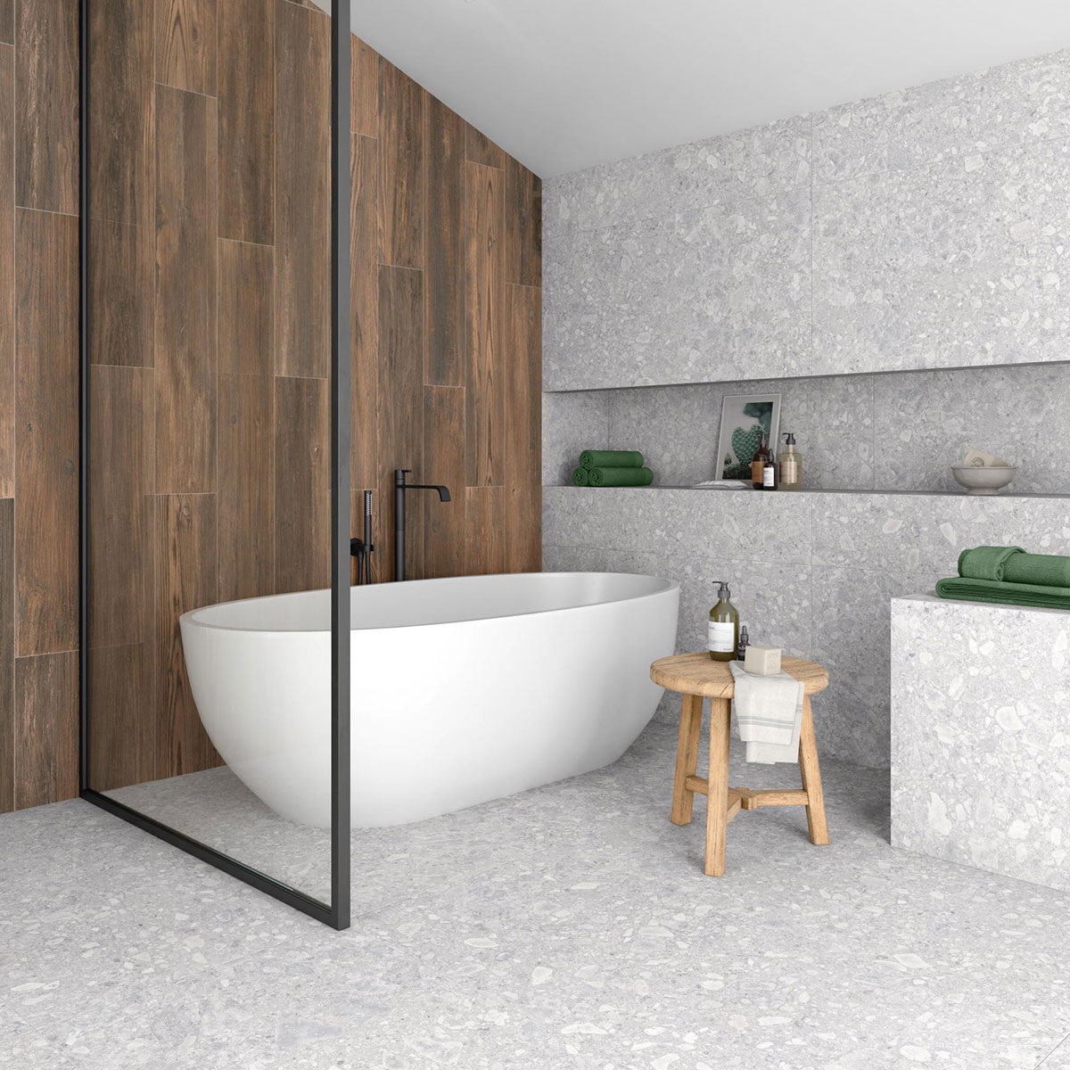 Bathroom with flooring and coating AT Urbex Pearl Non-slip 60x120