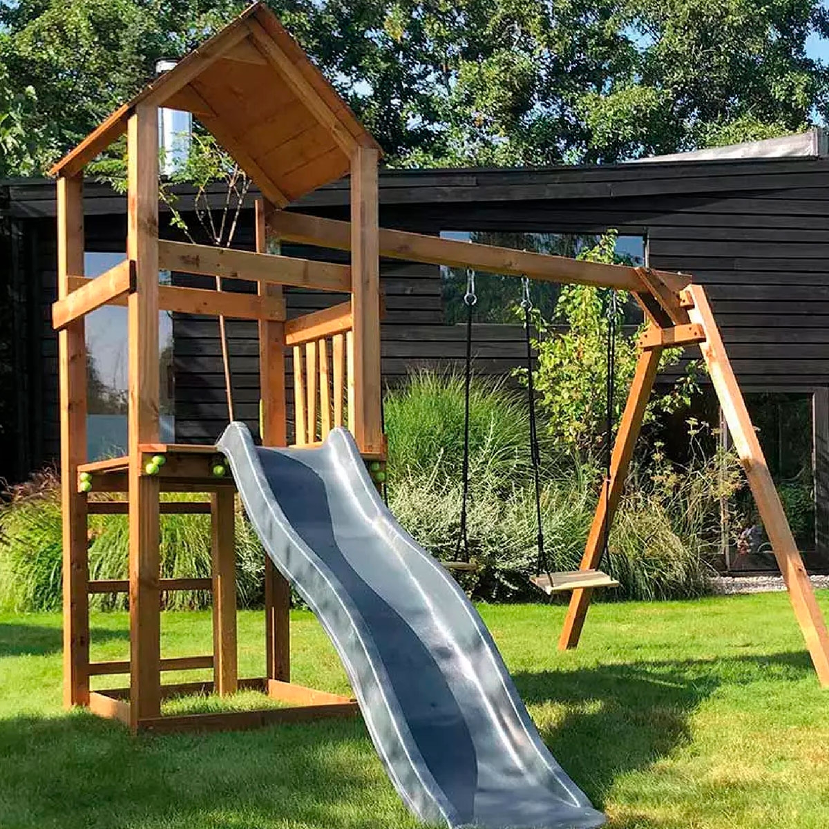 Environment with Neumea Game Station 2730x3131x2350 mm