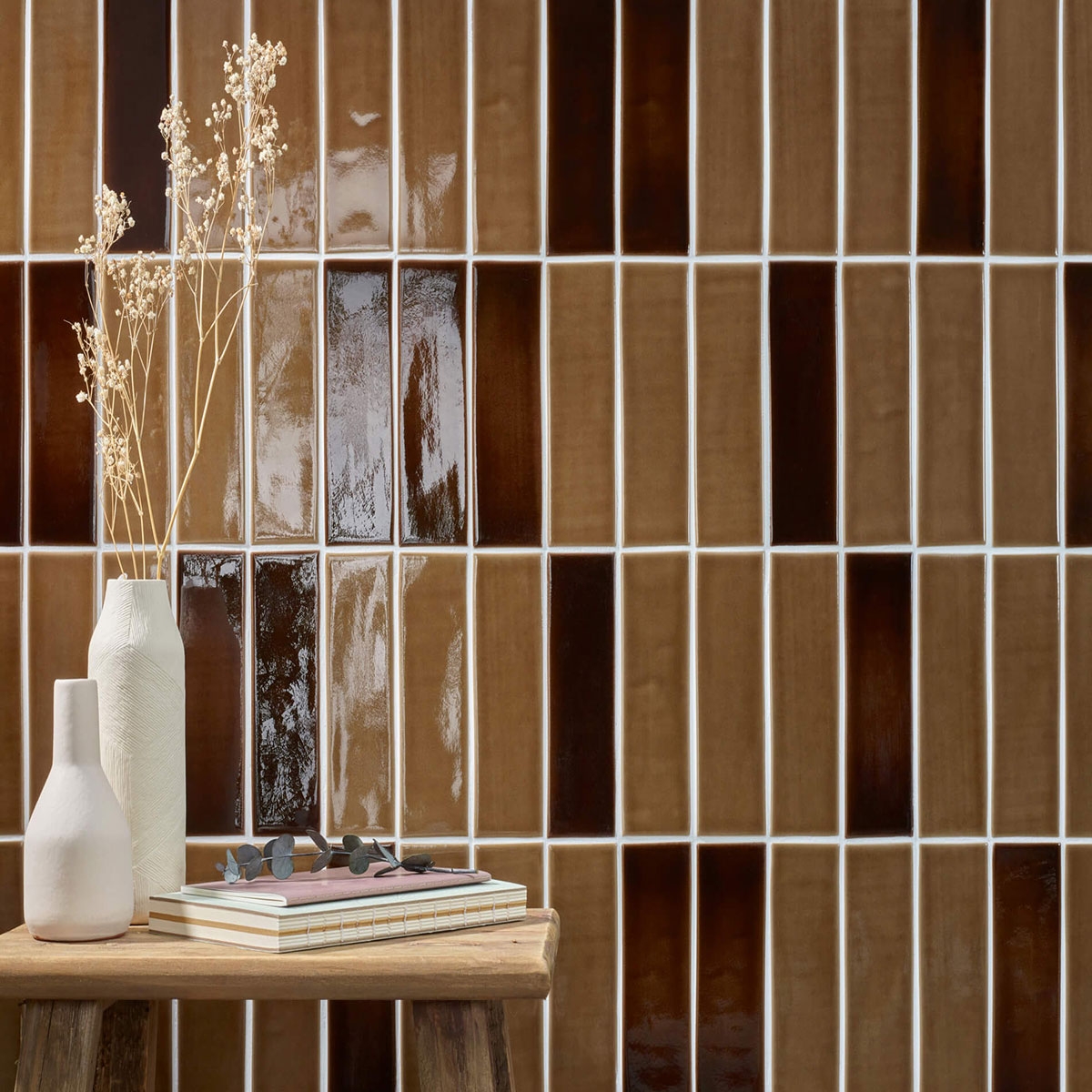 Interior com revestimento de terra mediterrânico 6.25x20