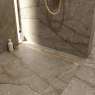 Intérieur avec kit de caniveau de douche Revolux Ruber Cavity Gold 100 cm