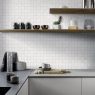 Cocina con revestimiento Sassi Blanco Mosaico 30x30 (Caja 6 piezas)