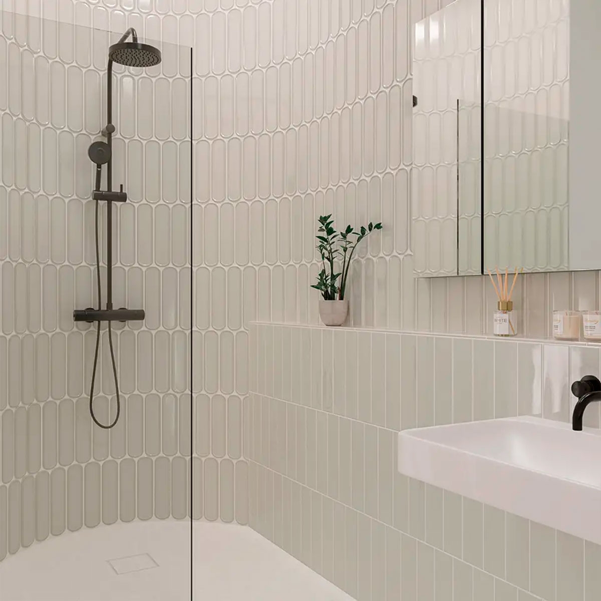 Salle de bain Aquarelle Grège avec revêtement 7.5x30 (Boîte 0.53m2)