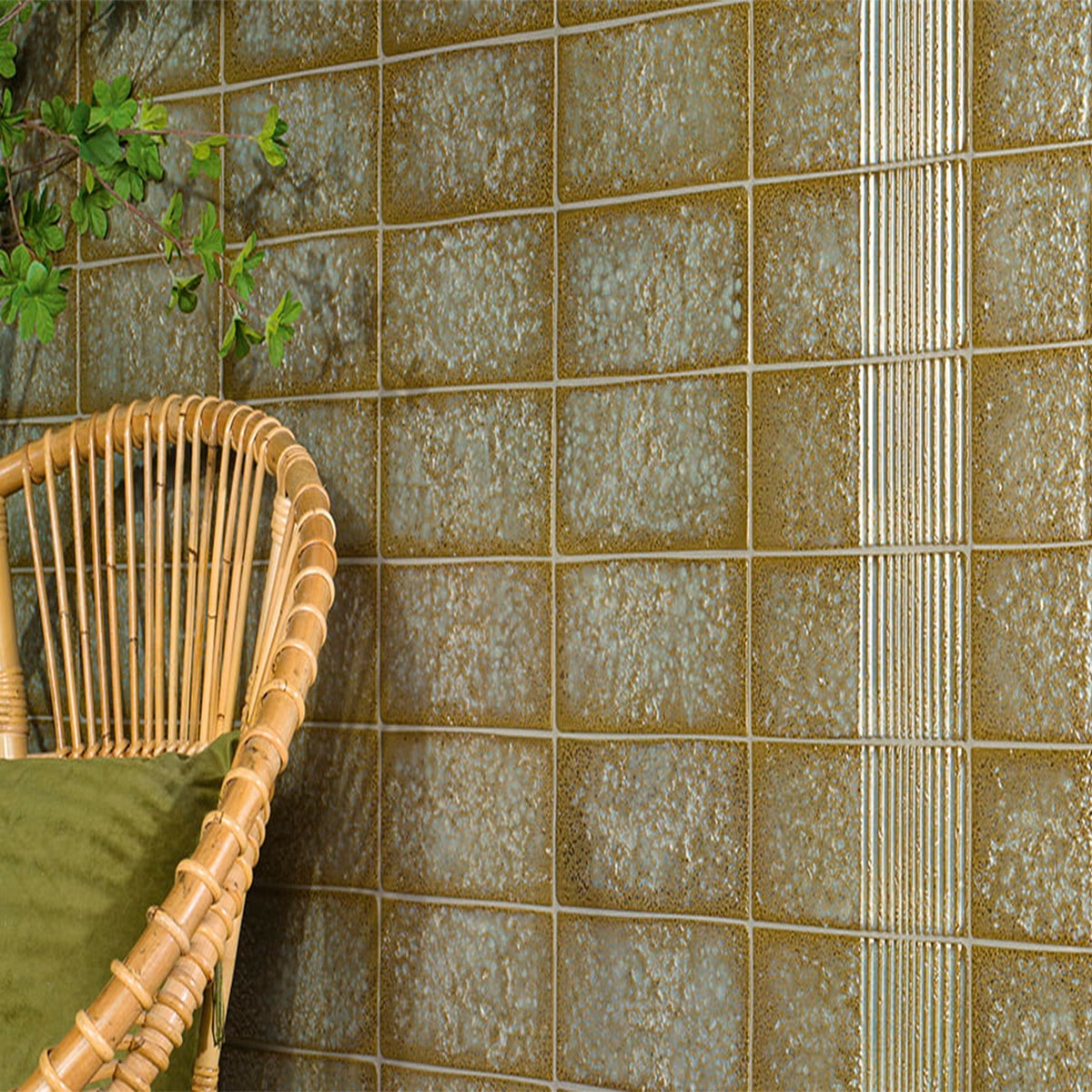 Quarto com Bolacha Esmeralda Perolada 10x20 (Box 0,88 m2)