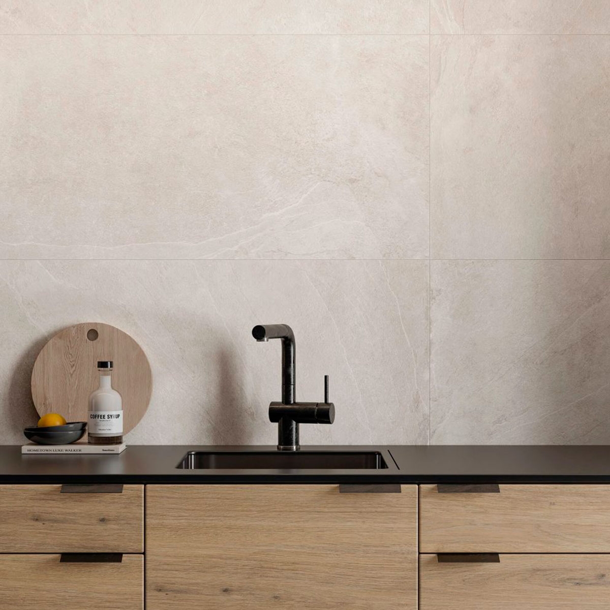 Cocina con revestimiento Lavik Almond 59,1x119,1 (Caja 1,41m2)