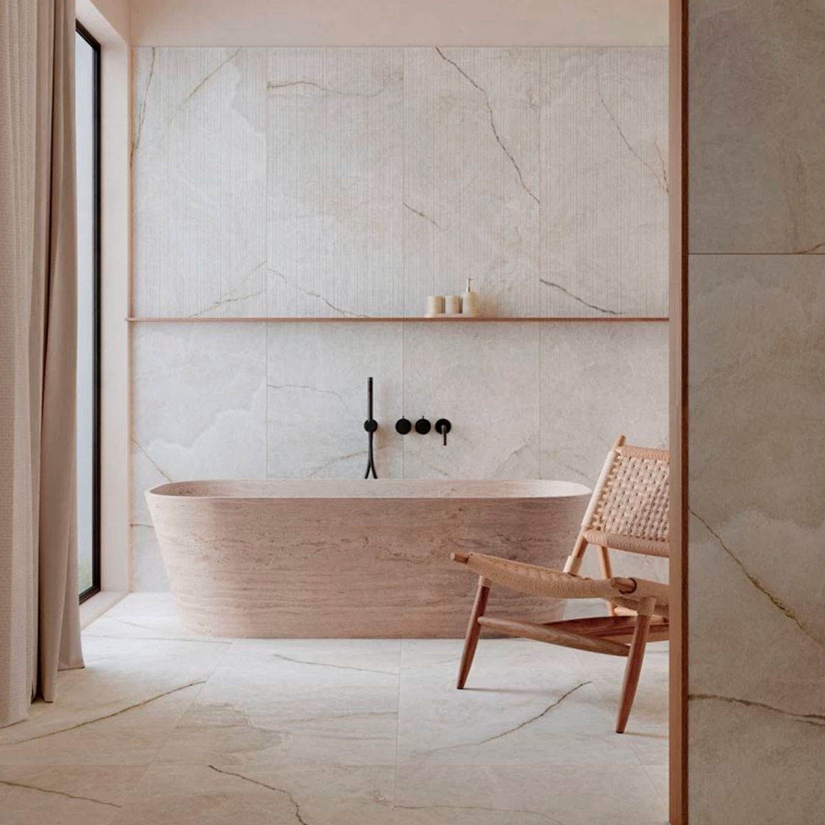 Baño con pavimento y revestimiento Nuvola Pearl 59,1x119,1 (Caja 1,41m2)