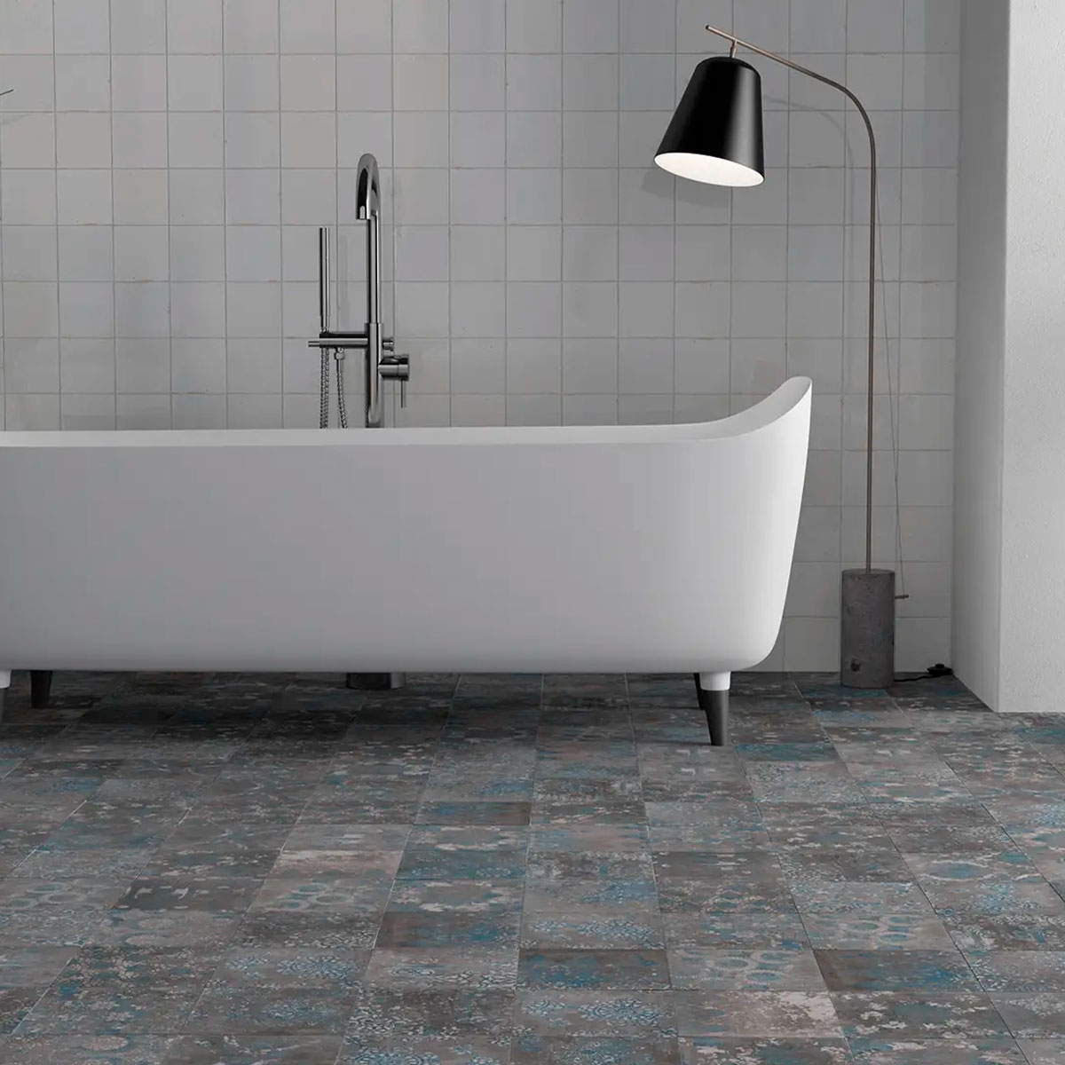 Mestizaje Chateau Graphite Antique 18.5x18.5 Salle de bain avec dallage (Boîte 0.41m2)