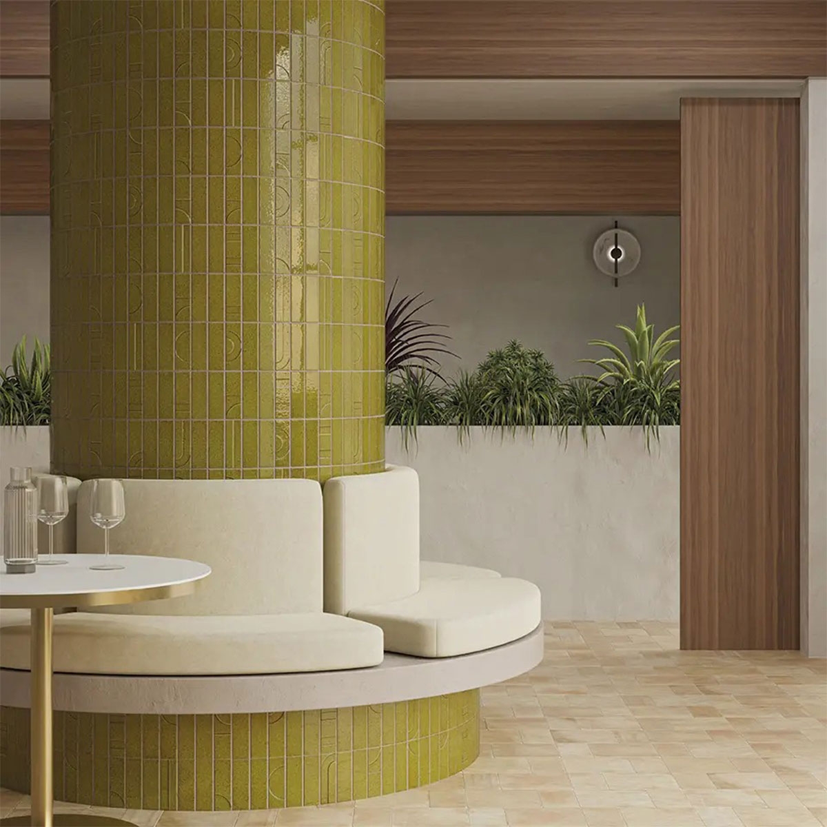 Interior with Hammer Decor Grape 5x15 coating