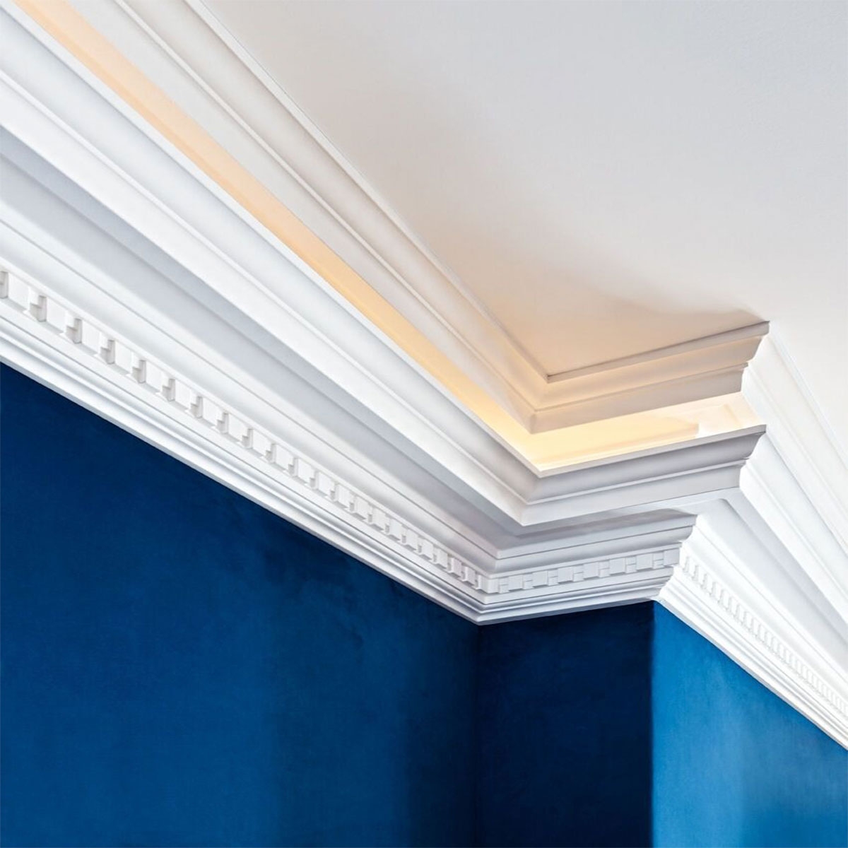 Room with Cornice C422 2000 x 194 x 164