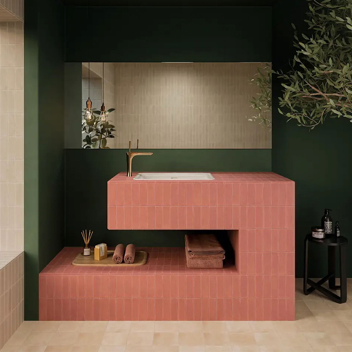 Interior con revestimiento Rebels Topo 5x15