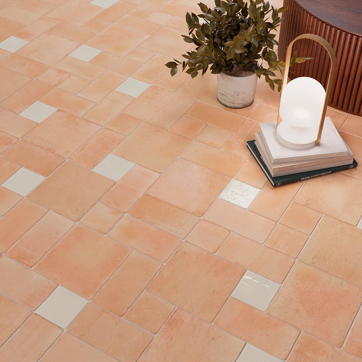 Exterior with Roots M Sand Non-slip pavement 11x22