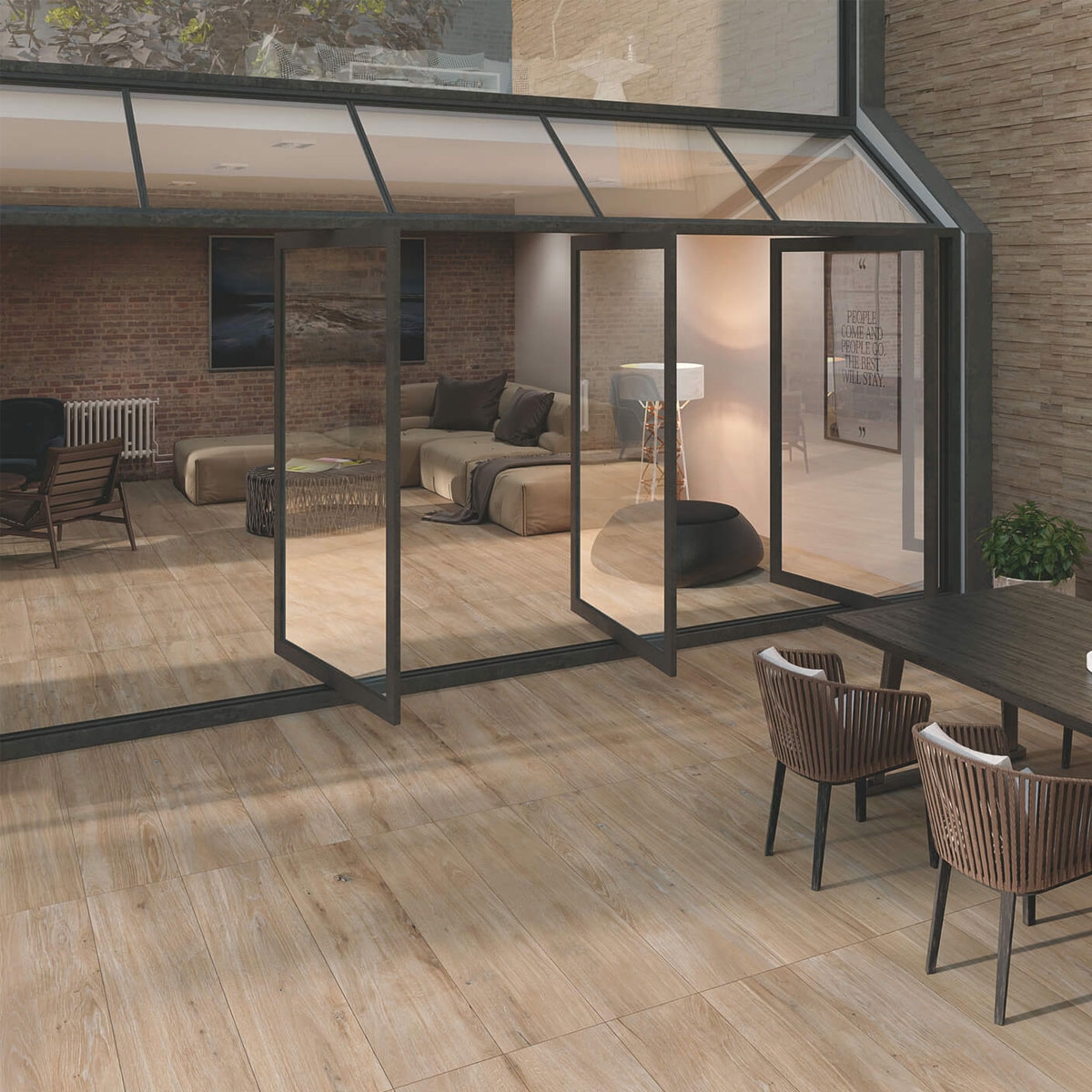 Salon avec plancher en érable patrimonial 30x120