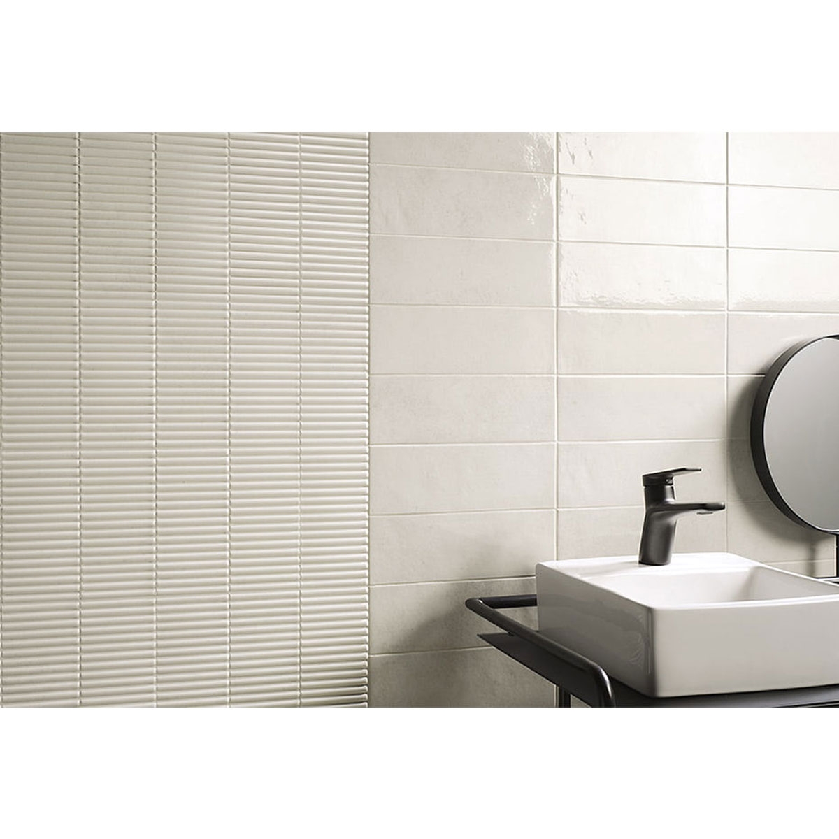 Baño con Revestimiento Tabarca Sal 11x33