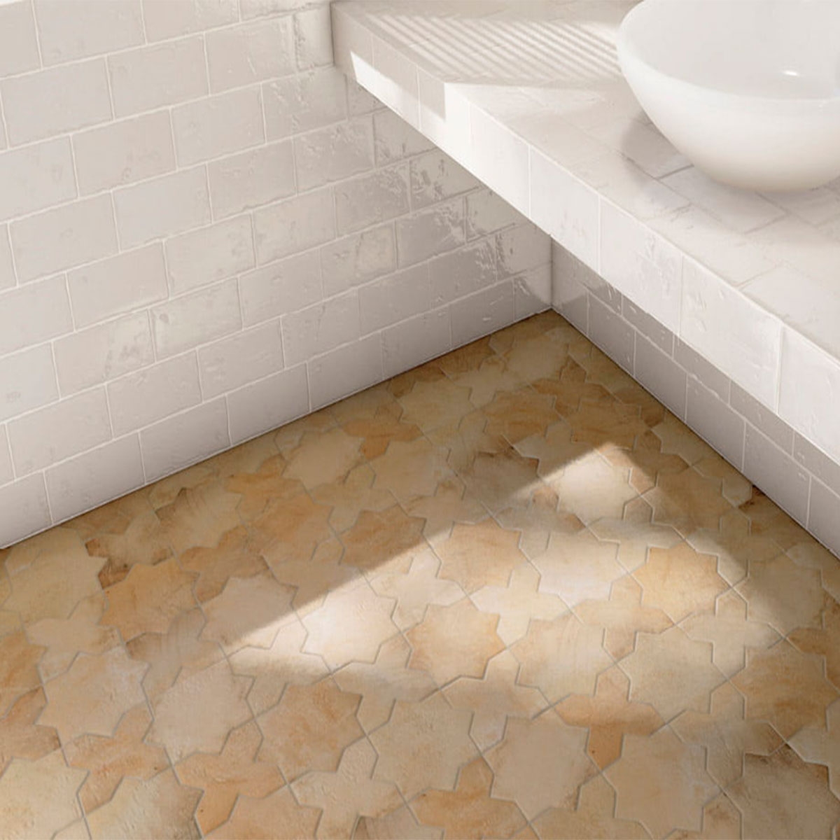 Ambiente mit Malta Cross Cotto Mate 15,5x15,5 (Box 0,59 m²)