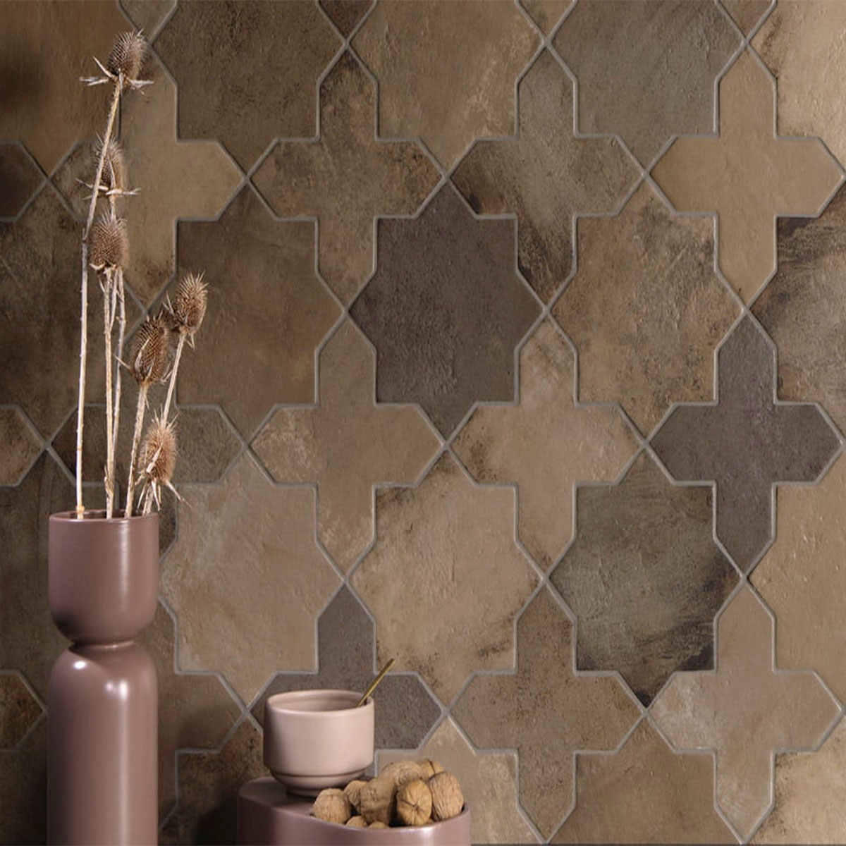 Zimmer mit Malta Star Taupe Matte 15,5x15,5 (Box 0,39 m²)