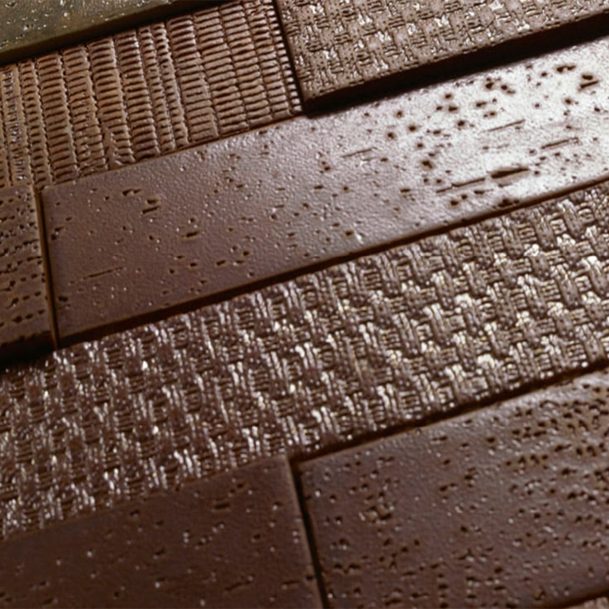 Acabado con Mattone Tira Enmallada Trabada Vask Satinado 25x50