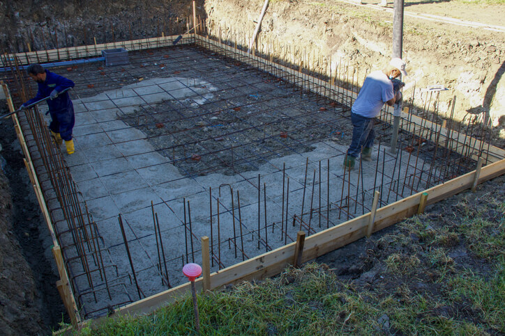 Construccion de una piscina de obra