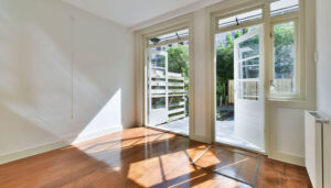 ventanas abiertas perdiendo el calor