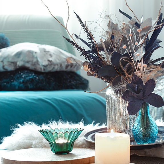 Qué colores ayudan a que tu casa parezca más fresca 3 salón con colores fríos