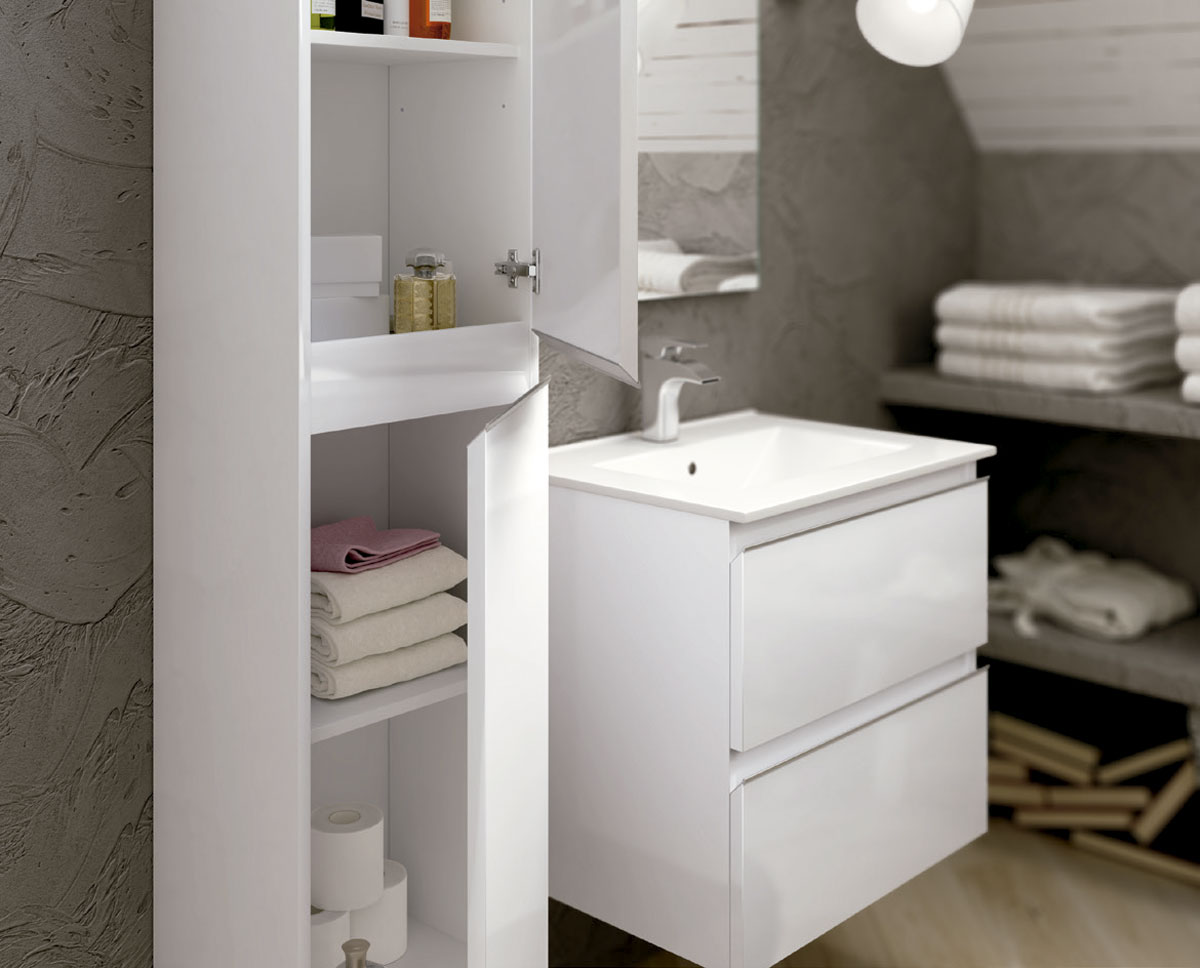 mueble de baño colgante de color blanco mate con espejo