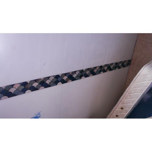 Voilà à quoi ça ressemble Blu Flake 10x30 (boîte de 1 m2)